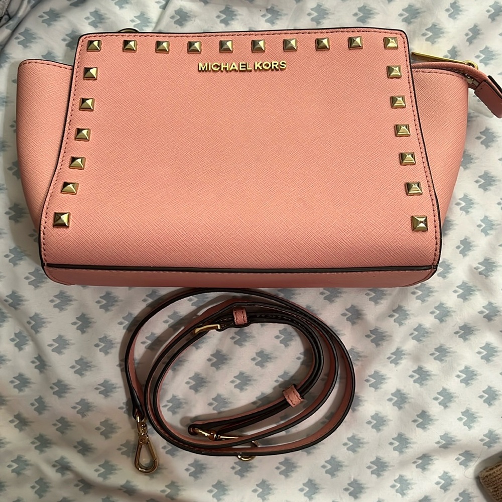 Michael kors crossbody